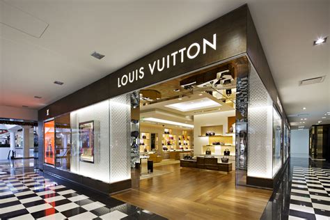 louis vuitton branches|louis vuitton storefront.